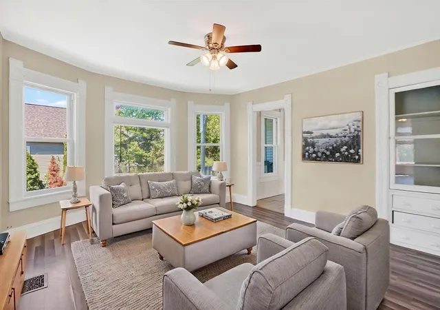 4th image of 658 Union St, Springfield, MA 01109 | MLS# 73522088