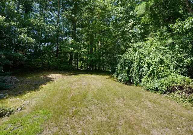 4th image of 21 Village Green, Norfolk, MA 02056 | MLS# 73566203