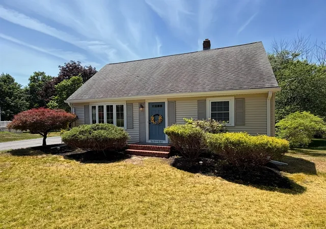 Homes for sale in Taunton, MA | 675 Burt St, Taunton, MA 02780 | MLS# 73546784
