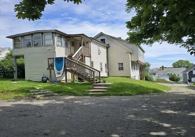 2nd image of 43 Mayflower St, Plymouth, MA 02360 | MLS# 73561228