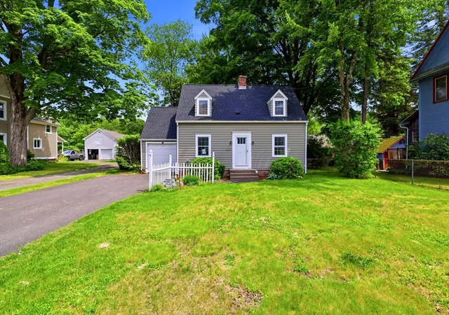 Photo 2 of Sale Pending at 43 Elm St, East Longmeadow, MA 01028 | MLS# 73535227 | Listing updated on 2026-08-30