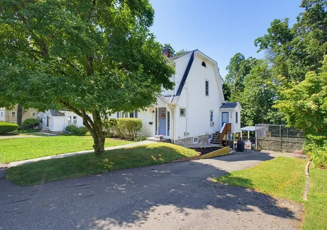 Homes for sale in Dedham, MA | 71 Circuit Rd, Dedham, MA 02026 | MLS# 73548843