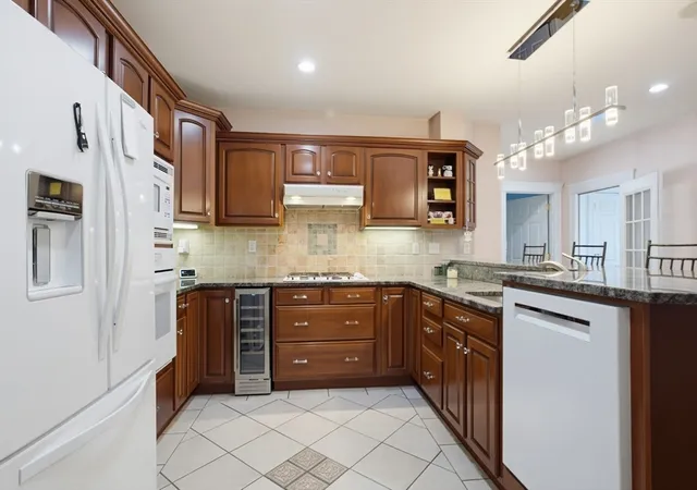 Homes for sale in Dedham, MA | 71 Circuit Rd, Dedham, MA 02026 | MLS# 73548843