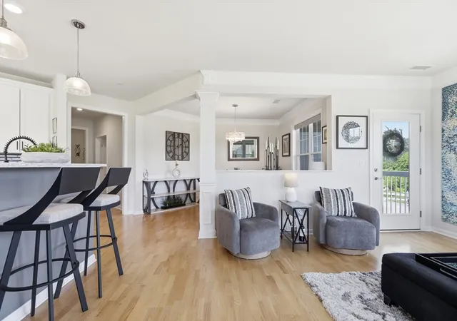 Photo 4 of Sale Pending at 6 Overlook Dr #204, Andover, MA 01810 | MLS# 73547457 | Listing updated on 2026-09-14