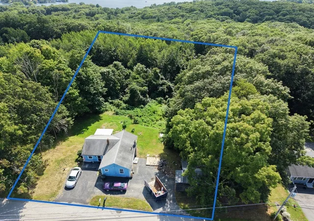 Photo 3 of Sale Pending at 40 Upper Gore Rd, Webster, MA 01570 | MLS# 73564102 | Listing updated on 2026-09-17