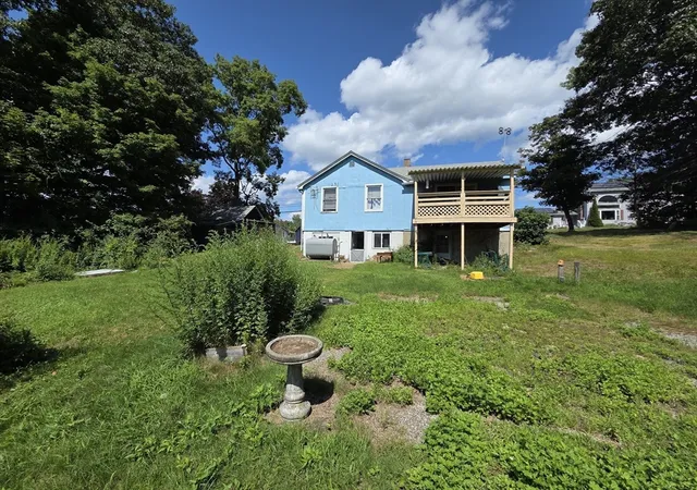 Photo 4 of Sale Pending at 40 Upper Gore Rd, Webster, MA 01570 | MLS# 73564102 | Listing updated on 2026-09-17