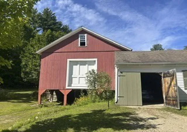 3rd image of 173 Athol Road, Orange, MA 01364 | MLS# 73565899