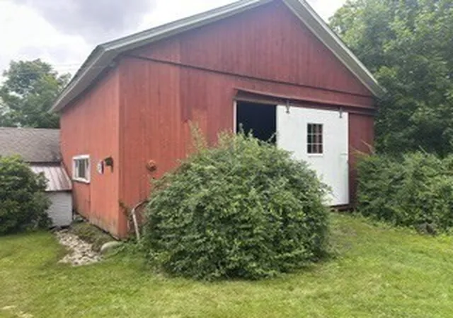 5th image of 173 Athol Road, Orange, MA 01364 | MLS# 73565899