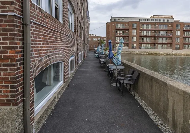 Homes for sale in Winthrop, MA | 229 Washington Ave #3A, Winthrop, MA 02152 | MLS# 73505052