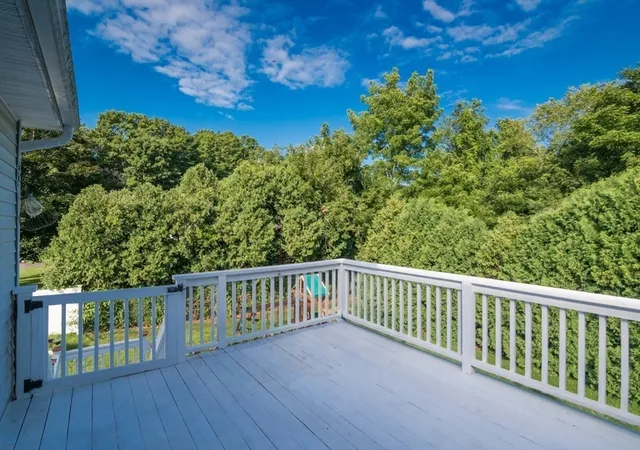 5th image of 4 Phillips Pl, Hadley, MA 01035 | MLS# 73560772