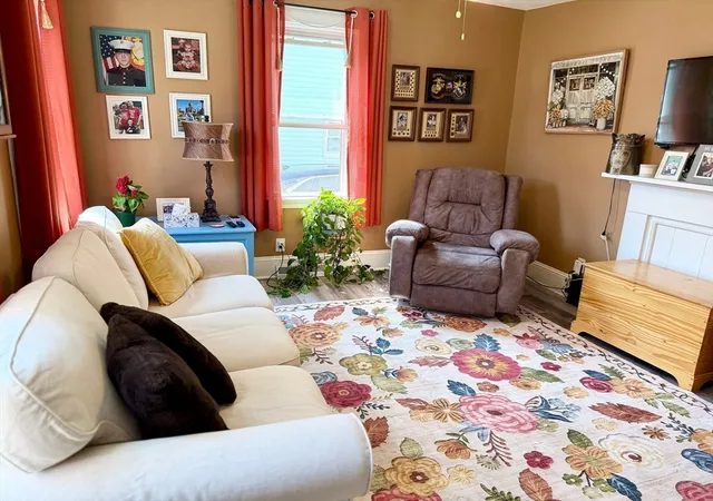 5th image of 7 General Cobb St, Taunton, MA 02780