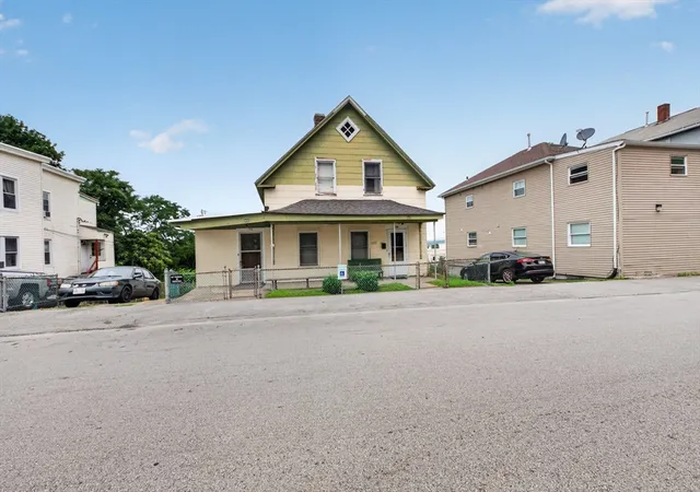 Photo 2 of Sale Pending at 59 Orient St, Worcester, MA 01604 | MLS# 73551353 | Listing updated on 2026-09-27