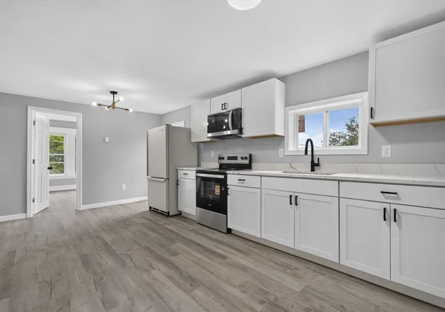 Homes for sale in Millbury, MA | 303 West Main Street, Millbury, MA 01527 | MLS# 73542872