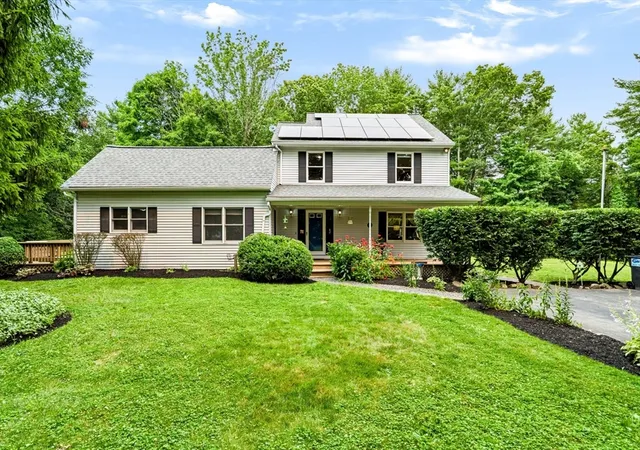 Photo 2 of Single family home for sale at 66 N High St, Foxboro, MA 02035 | MLS# 73550565 | Listing updated on 2026-09-14