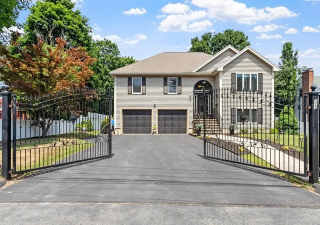 2nd image of 33 Highland Avenue, Saugus, MA 01906 | MLS# 73553664