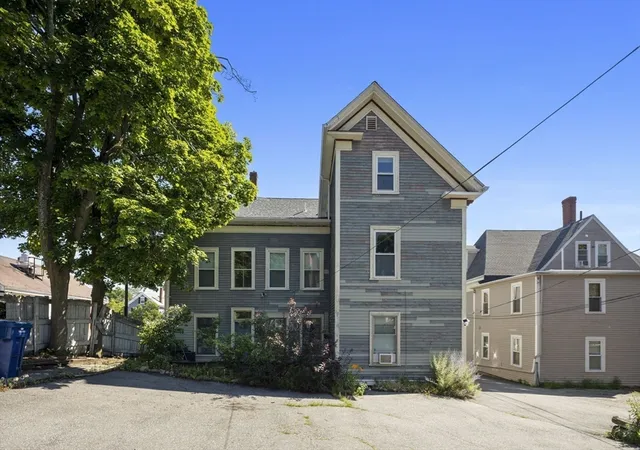 Homes for sale in Salem, MA | 143 North St, Salem, MA 01970 | Houzeo