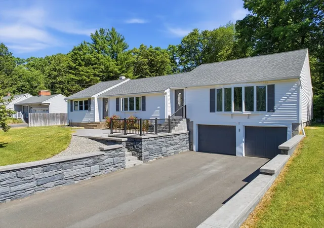 Homes for sale in Wilbraham, MA | 9 Pine Dr, Wilbraham, MA 01095 | MLS# 73537629