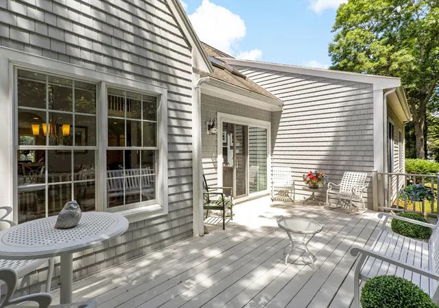 Homes for sale in Mashpee, MA | 5 Mayfair Ct #5, Mashpee, MA 02649 | MLS# 73543009