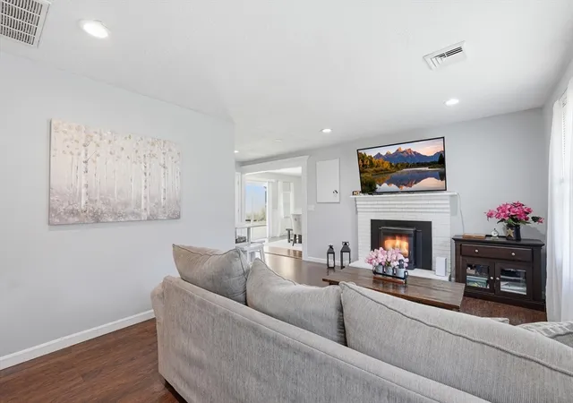 Photo 3 of Sale Pending at 39 Riley Rd, Northborough, MA 01532 | MLS# 73565330 | Listing updated on 2026-09-19