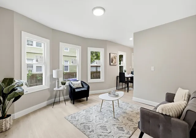 3rd image of 50-52 Sycamore St, Springfield, MA 01109