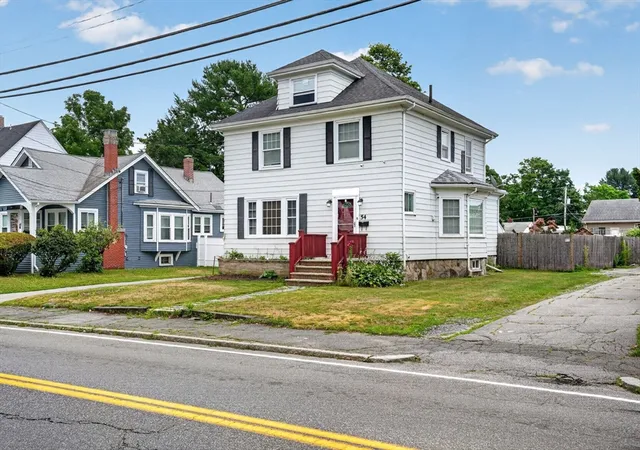 Photo 3 of Sale Pending at 54 Oak St, Brockton, MA 02301 | MLS# 73549212 | Listing updated on 2026-09-23