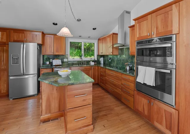 5th image of 755 East Broadway, Haverhill, MA 01830 | MLS# 73556211