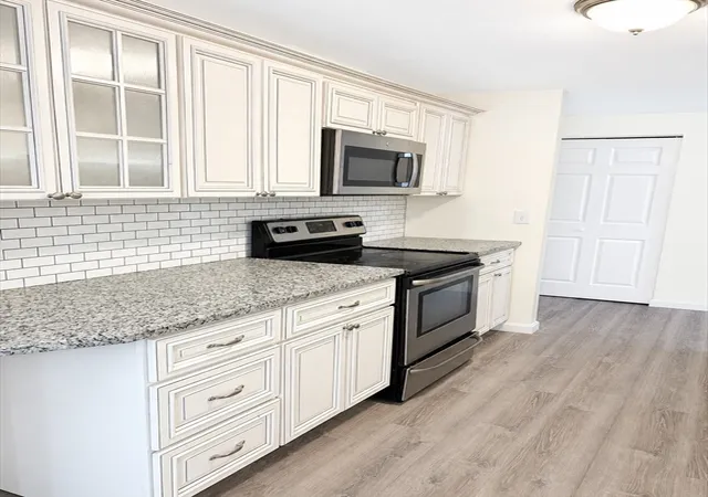Homes for sale in Braintree, MA | 150 Elm St #3, Braintree, MA 02184 | MLS# 73541222