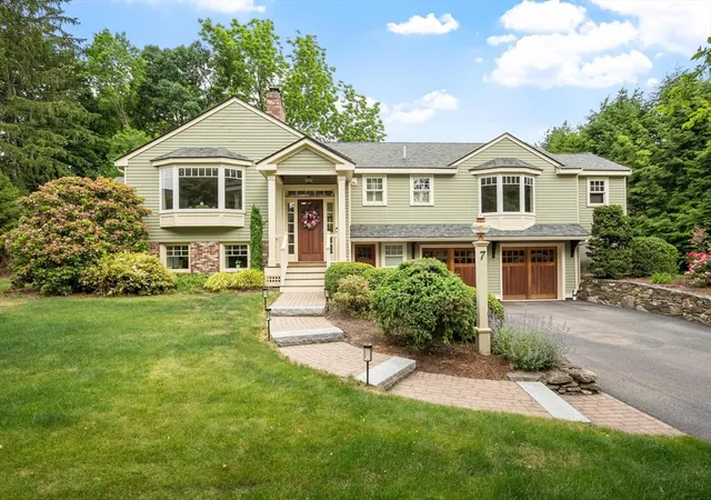 Homes for sale in Acton, MA | 7 Minuteman Rd, Acton, MA 01720 | MLS# 73549790