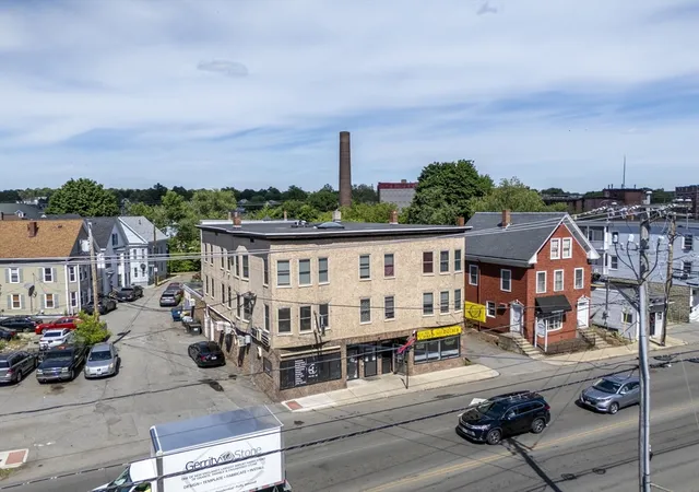 1st image of 135 Lafayette Sq, Haverhill, MA 01832 | MLS# 73537674