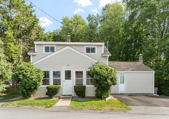 1st image of 164 Coleman St, Gardner, MA 01440 | MLS# 73563206