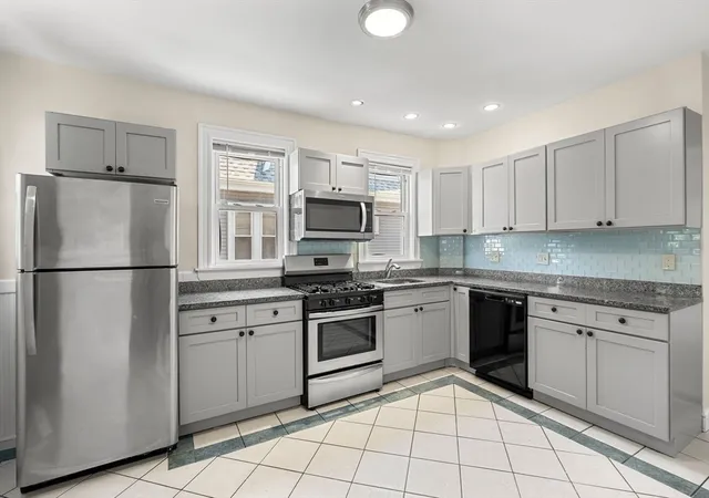 Homes for sale in Newton, MA | 987-989 Boylston Street, Newton, MA 02461 | MLS# 73546584