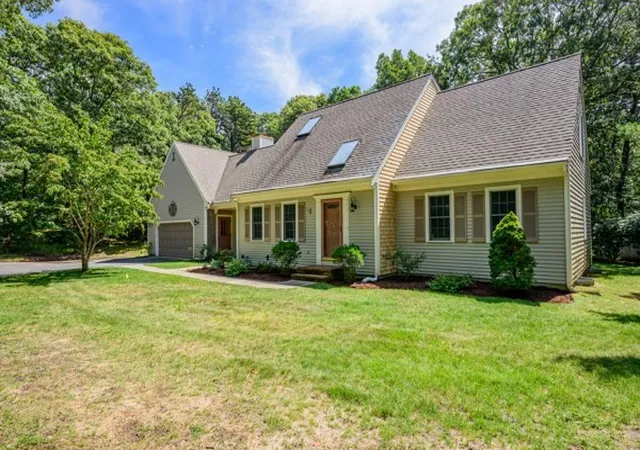 Photo 3 of Single family home for sale at 67 Valhalla Dr, Yarmouth, MA 02664 | MLS# 73568917 | Listing updated on 2026-09-11