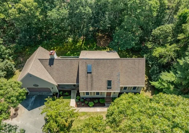 Photo 4 of Single family home for sale at 67 Valhalla Dr, Yarmouth, MA 02664 | MLS# 73568917 | Listing updated on 2026-09-11