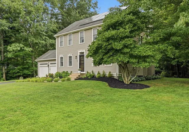 Photo 3 of Sale Pending at 21 Wildflower Dr, Sutton, MA 01590 | MLS# 73556986 | Listing updated on 2026-09-05