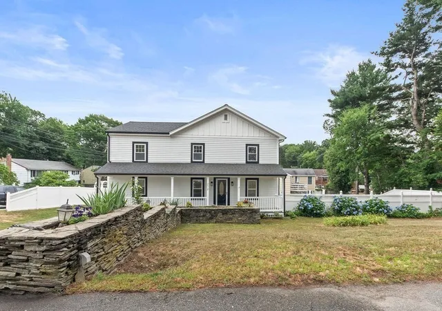 Homes for sale in Randolph, MA | 272 Canton St, Randolph, MA 02368 | MLS# 73546585