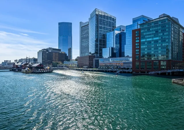 Homes for sale in Boston, MA | 500 Atlantic Ave #14S, Boston, MA 02210 | MLS# 73518457
