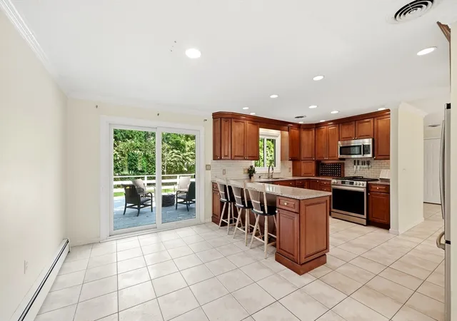 Photo 3 of Sale Pending at 78 Branch St, Longmeadow, MA 01106 | MLS# 73562443 | Listing updated on 2026-09-02