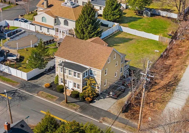 4th image of 12 Chestnut St, Cambridge, MA 02139