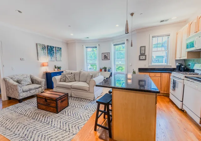 Homes for sale in Malden, MA | 146 Clifton Street #6, Malden, MA 02148 | MLS# 73547740