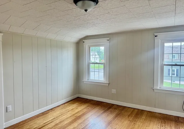 Photo 3 of Sale Pending at 556 Brayton Ave, Somerset, MA 02726 | MLS# 73558011 | Listing updated on 2026-09-23