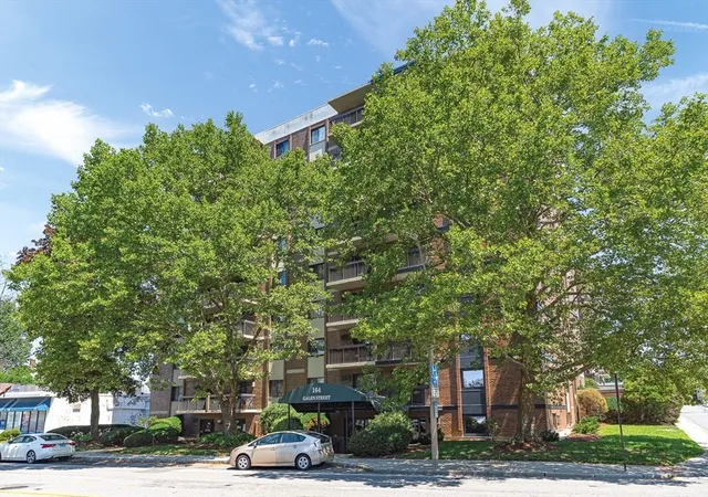 2nd image of 164 Galen Street #61, Watertown, MA 02472 | MLS# 73559088