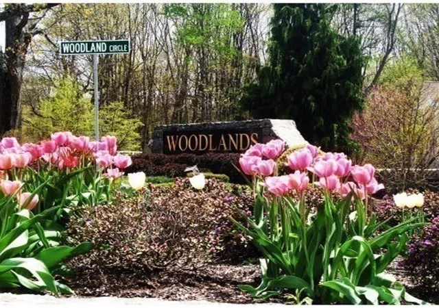 2nd image of 2303 Briarwood Vlg, Clinton, MA 01510