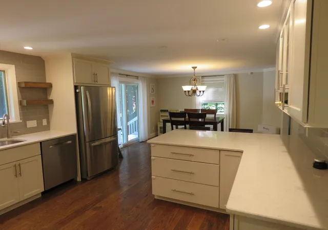 Homes for sale in Stoughton, MA | 14 Willow St, Stoughton, MA 02072 | MLS# 73538193