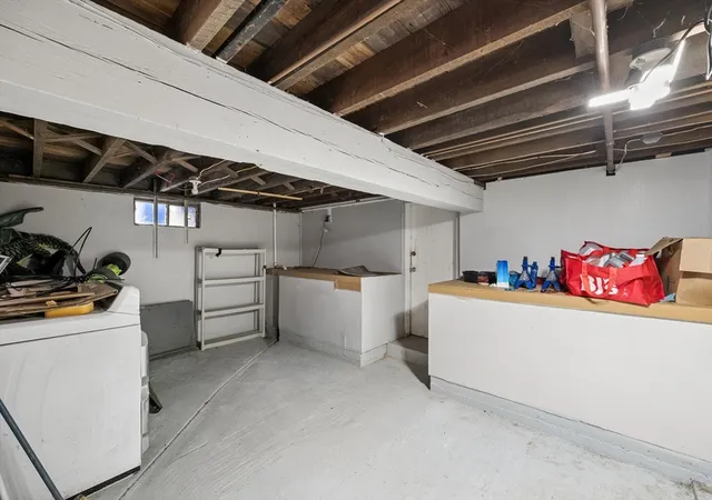 40th image of 190 Raymond St, Fall River, MA 02723 | MLS# 73564840