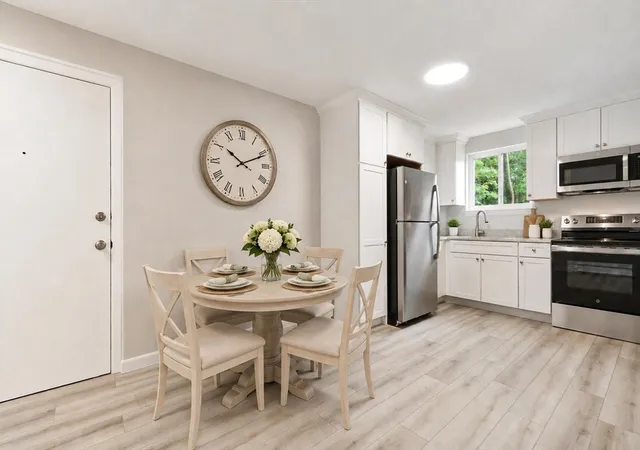 4th image of 6 Norumbega Terrace #8, Waltham, MA 02453 | MLS# 73551145