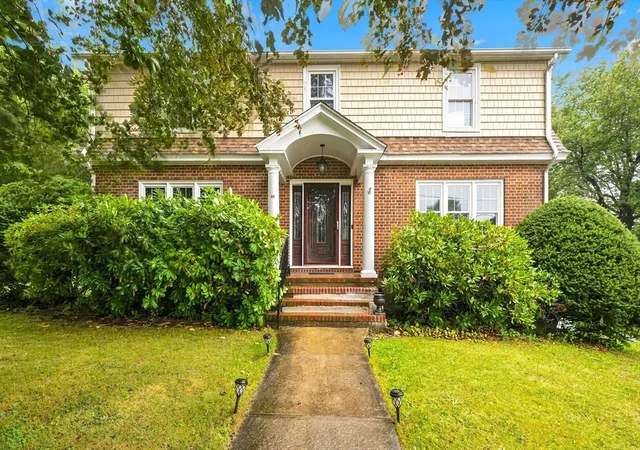 Photo 4 of Single family home for sale at 59 Prospect St, Gardner, MA 01440 | MLS# 73560109 | Listing updated on 2026-10-05