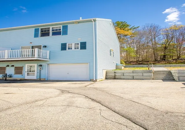 Homes for sale in Gardner, MA | 61 Century Wy, Gardner, MA 01440