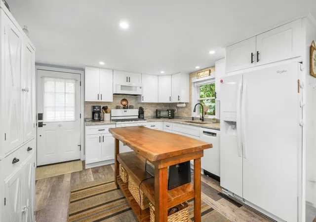 Photo 4 of Single family home for sale at 51 Prospect Avenue, Yarmouth, MA 02673 | MLS# 73569753 | Listing updated on 2026-09-04