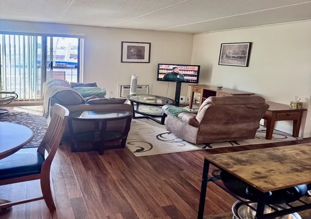 3rd image of 46 Cochituate Road #201, Framingham, MA 01701 | MLS# 73551333