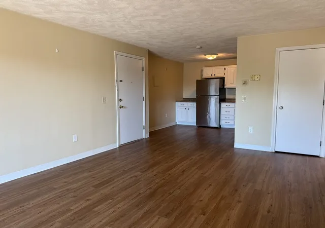 5th image of 11 Kenmar Dr #10, Billerica, MA 01821 | MLS# 73536616